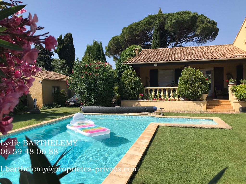Villa Espondeilhan 5 pièce(s) 138 m2 PISCINE SUR 1265 M² TERRAIN