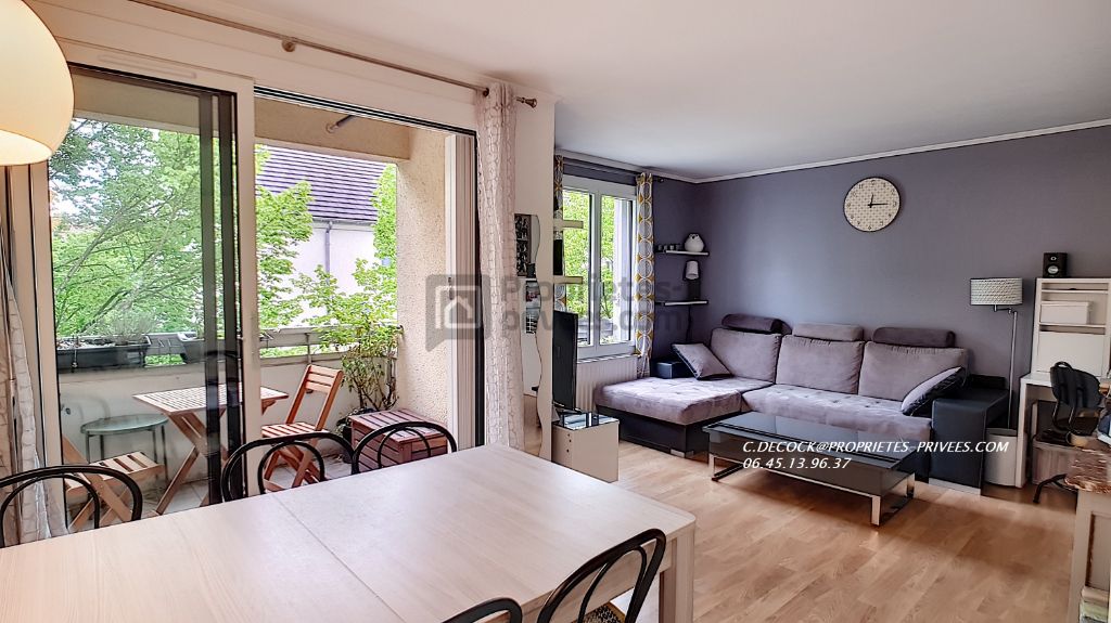 APPARTEMENT EN DERNIER ETAGE AU CALME