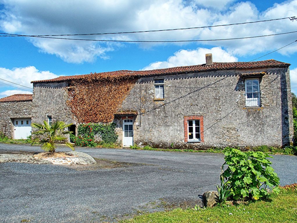 Maison Getigne 4 pièce(s) 120 m2