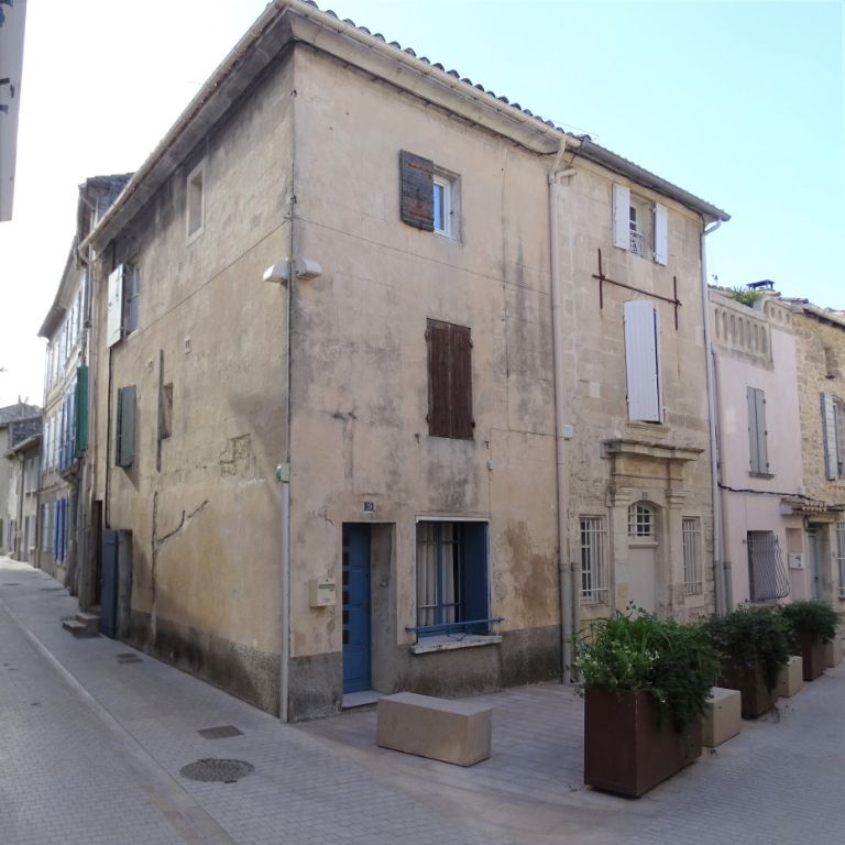 A VENDRE - Saint Rémy de Provence - Immeuble de rapport