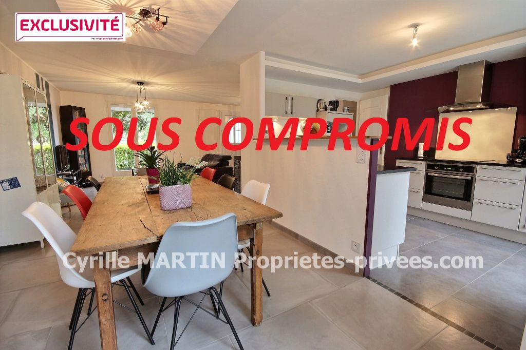 Maison Saran 6 pièce(s) 145 m2