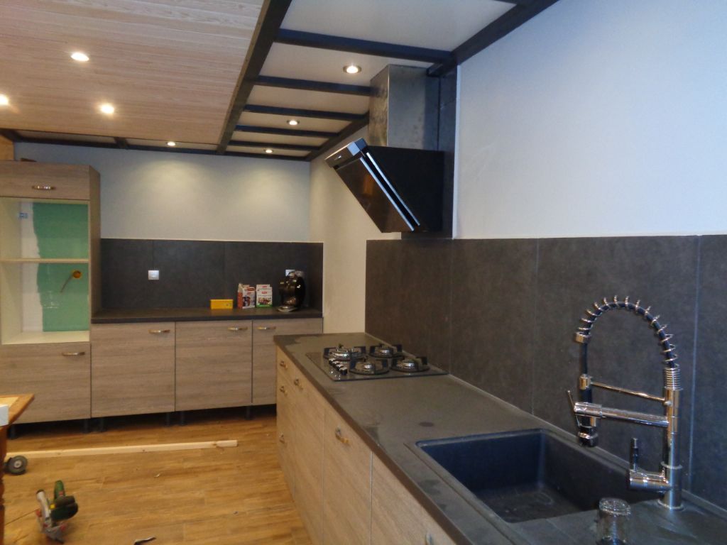 Costaros(43), maison duplex de 158 m2, 4 chambres sur 700 m2 de terrain