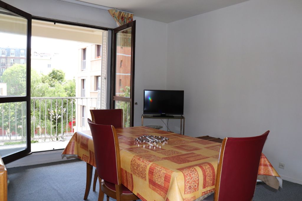 Appartement Pantin 2 pièce (s), 56.83 m2