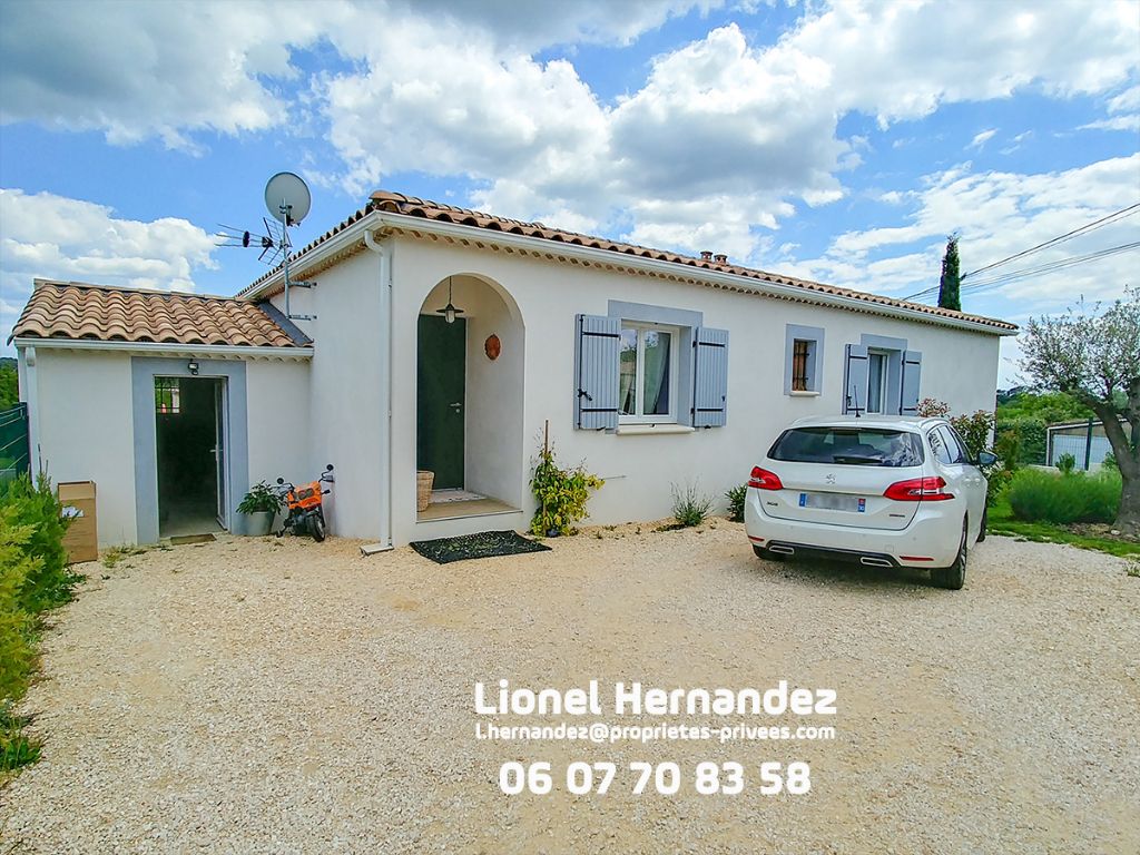 Villa 4P de plain-pied de 105 m² sur un terrain de 811m²