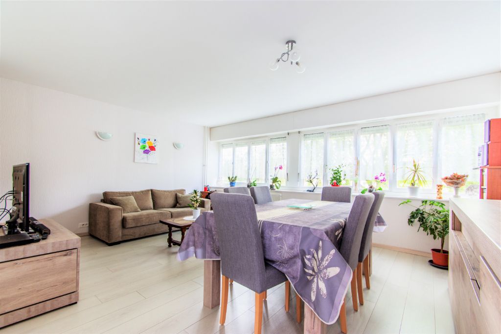 Appartement avec Terrasse Evry SION 4 pièce(s) 86 m2