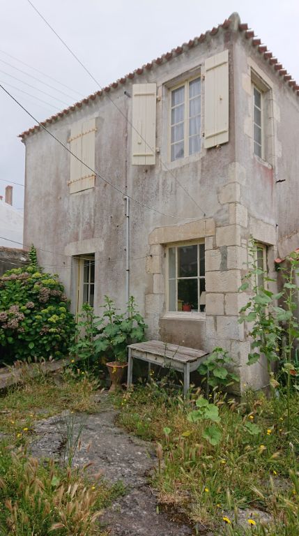 MAISON AU COEUR DU PORT