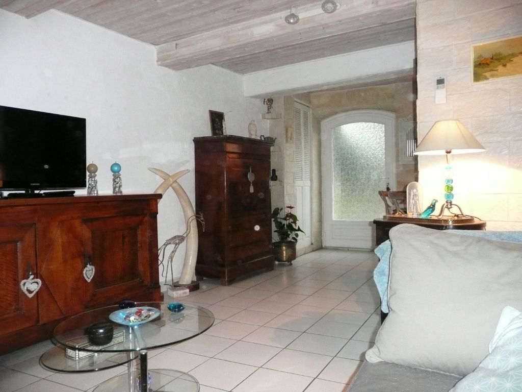 MAISON DE VILLAGE - 110 m2 -30840 - MEYNES