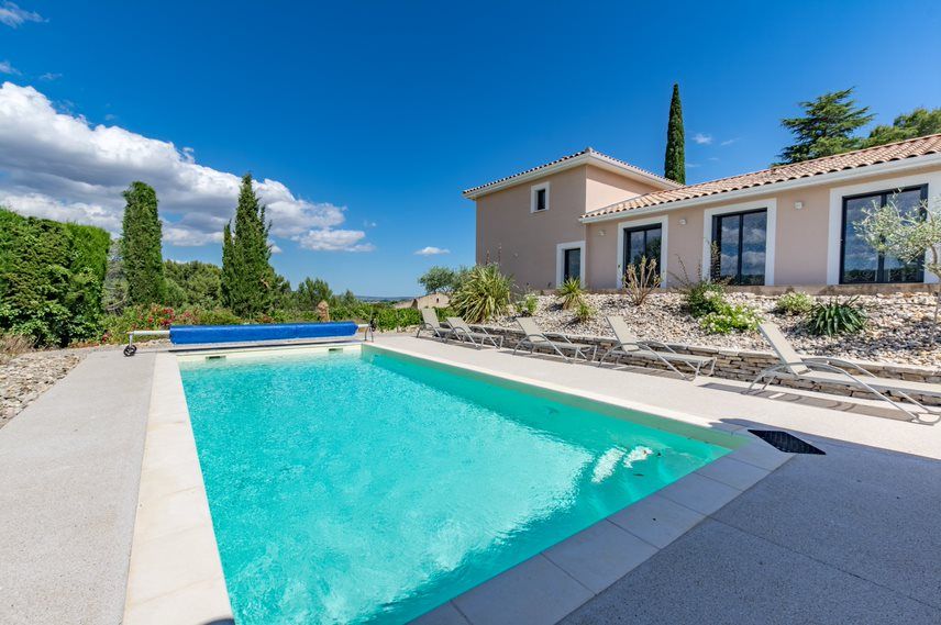 Trés belle villa au calme avec une trés jolie vue