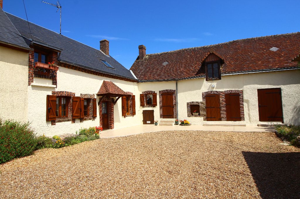 Maison à moins de 5 minutes de Bonneval 6 pièce(s) 118 m2