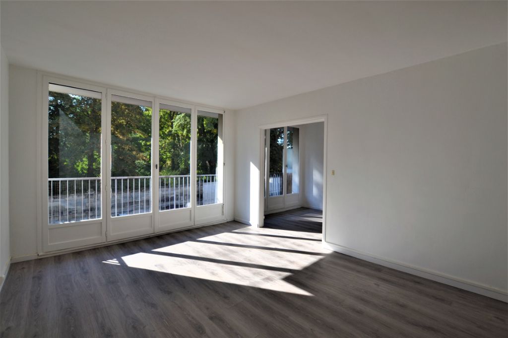 APPARTEMENT T4 - LUMINEUX - BALCON - 60290 RANTIGNY