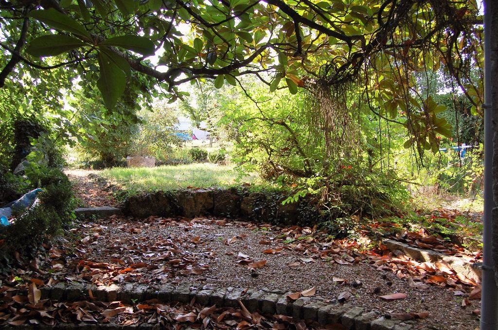 Centre Bourg Sérigné 110m² + jardin