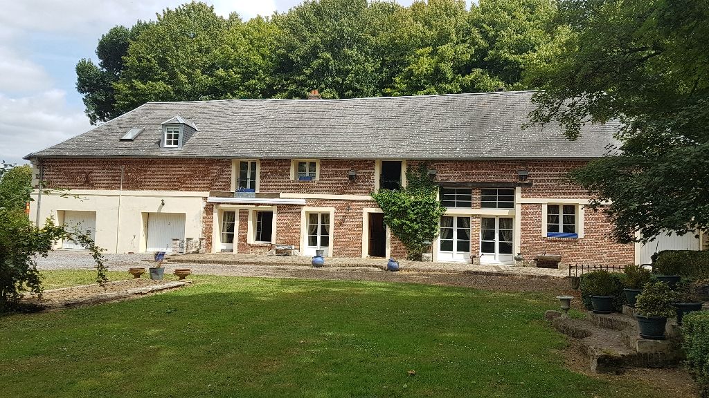 CHARMANTE MAISON  SUR PARC ARBORE PROCHE ST QUENTIN