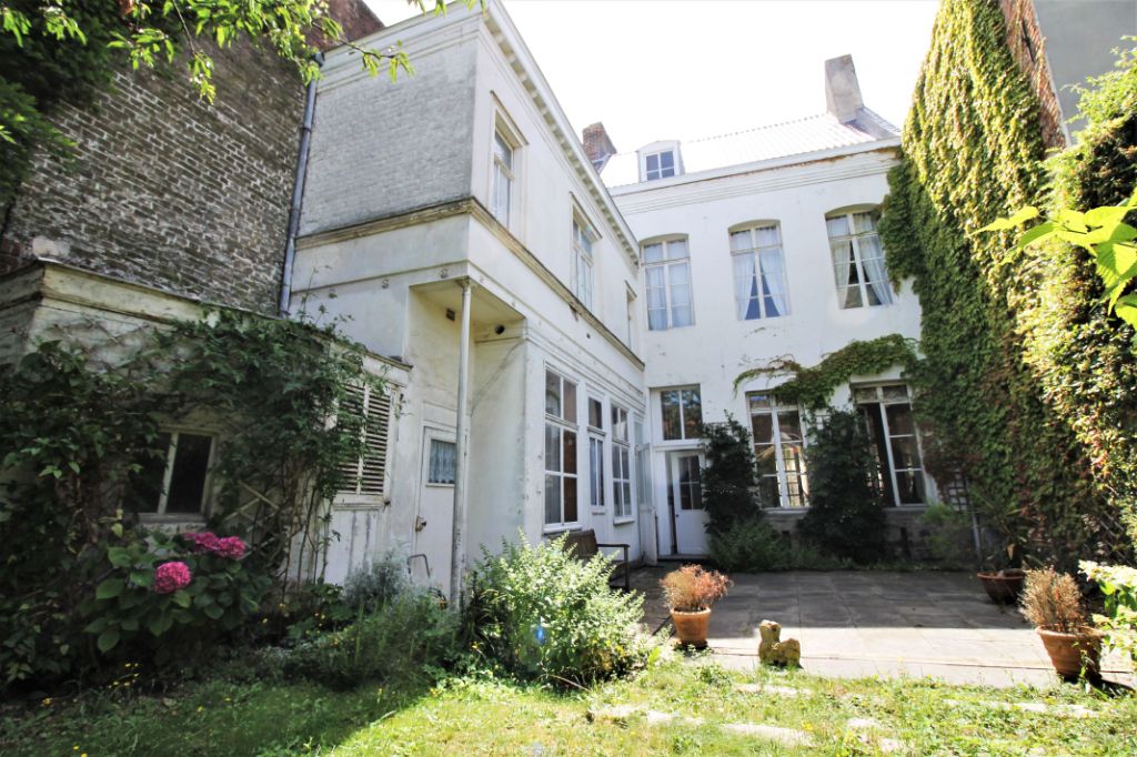 Maison bourgeoise Douai - 5 chambres - 225 m2