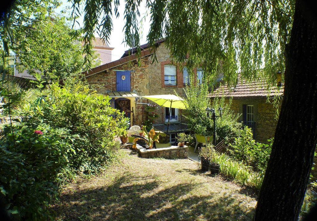 Maison Thizy Les Bourgs avec Jadin 116 990 .Plusieurs logements possibles