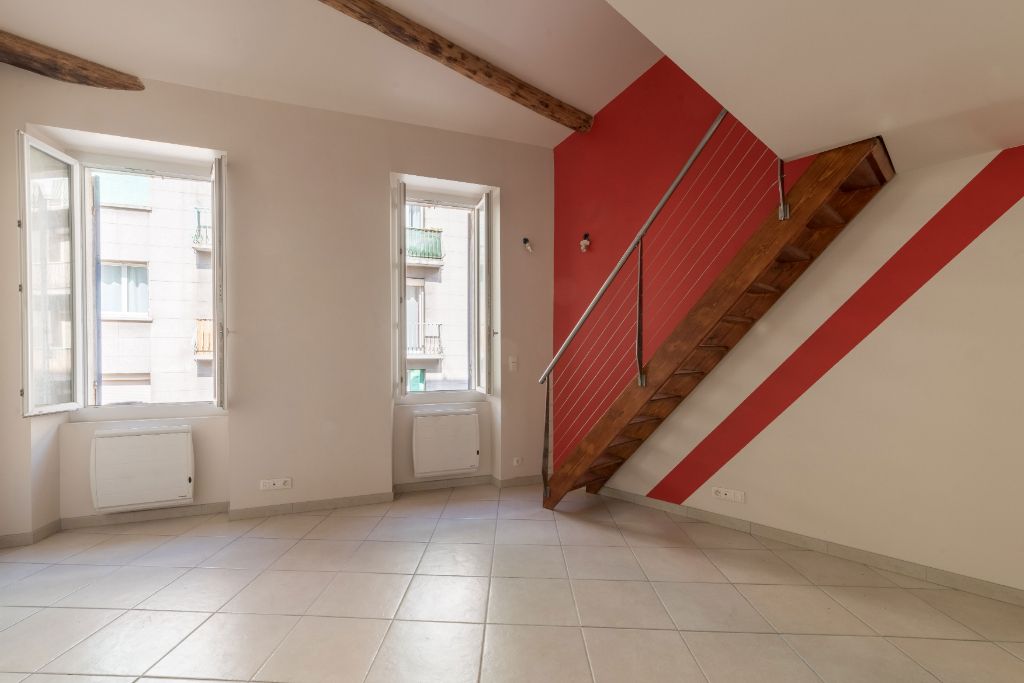 Appartement  4 pièce(s) 85 m2 ou 2T2 de 42 m²