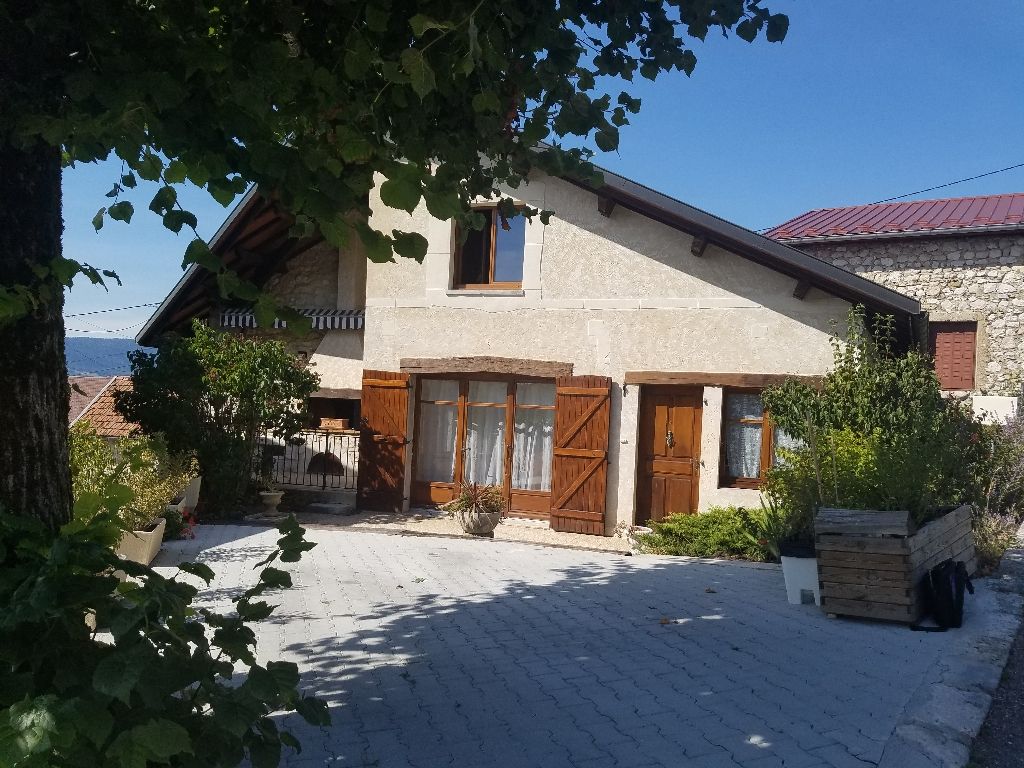 Maison Virieu Le Petit 4 pièce(s) 160 m2