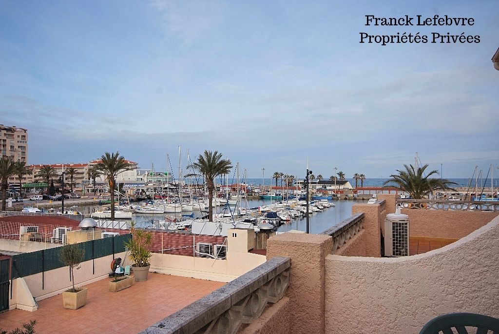 Saint Cyprien port studio avec vue mer avec garage + parking