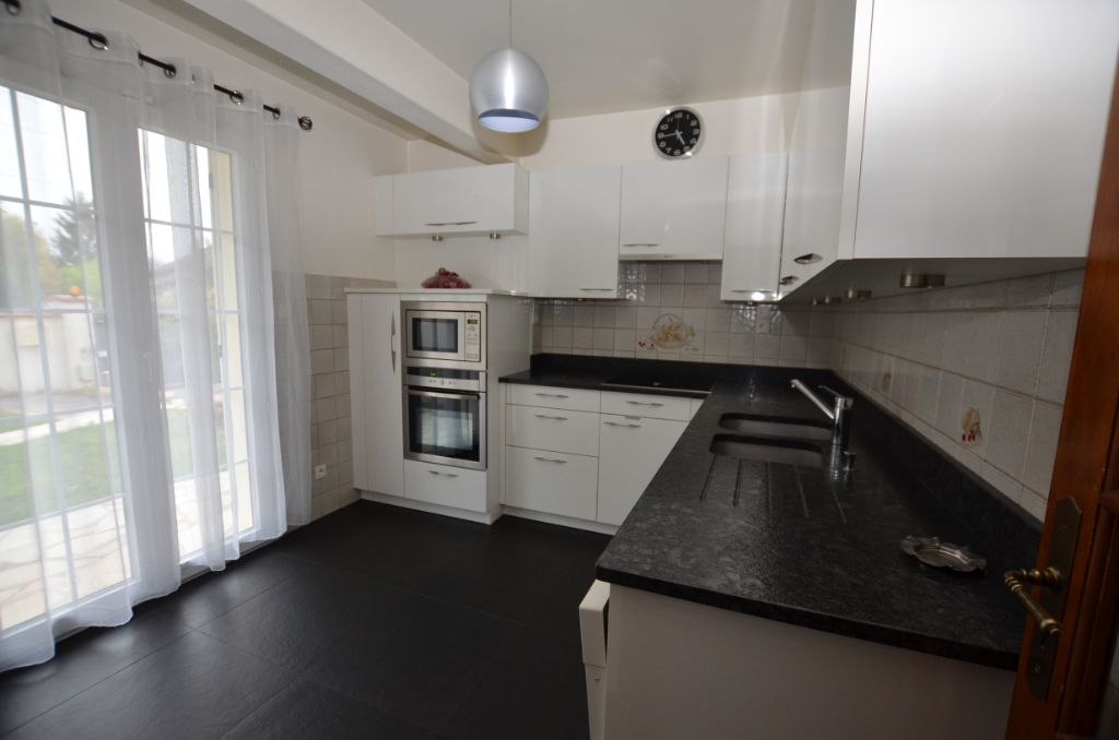 Maison de 6 pièce(s) 120 m²