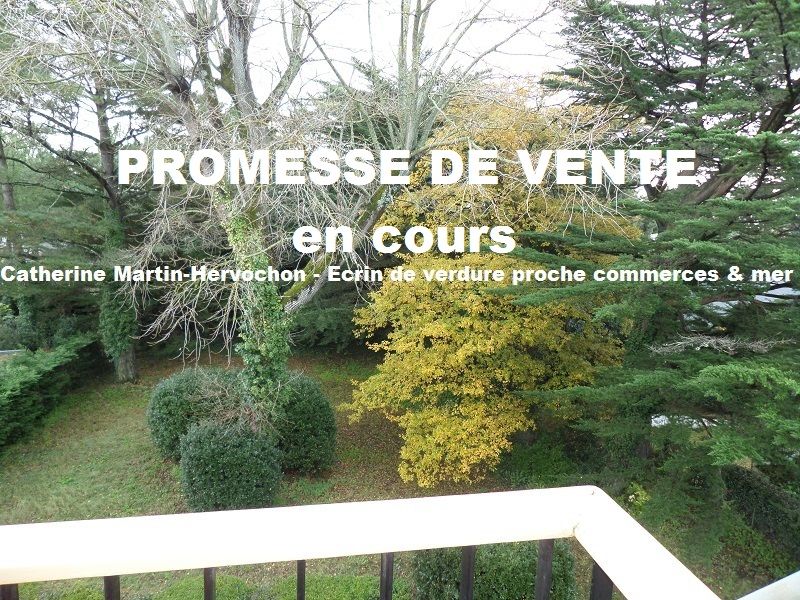 T4 75 m² en dernier étage proche commerces gare et plage