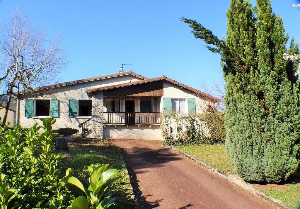 Maison Thizy Les Bourgs 6 pièce(s) 149 000 H.A.I. 110 m2