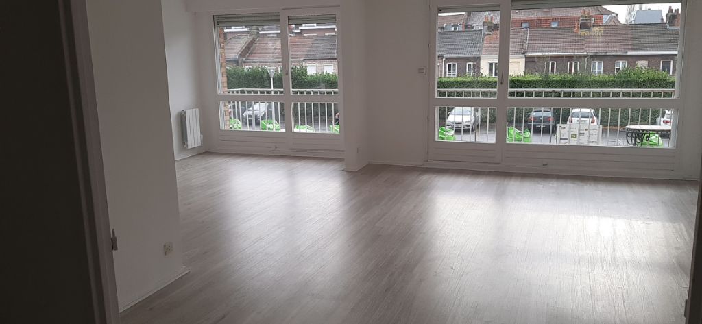 Appartement LILLE - CANTELEU T5 120 m2- GARAGE