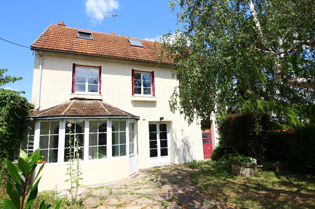 Maison AGGLO Chartres 6 pièce(s) 125 m2