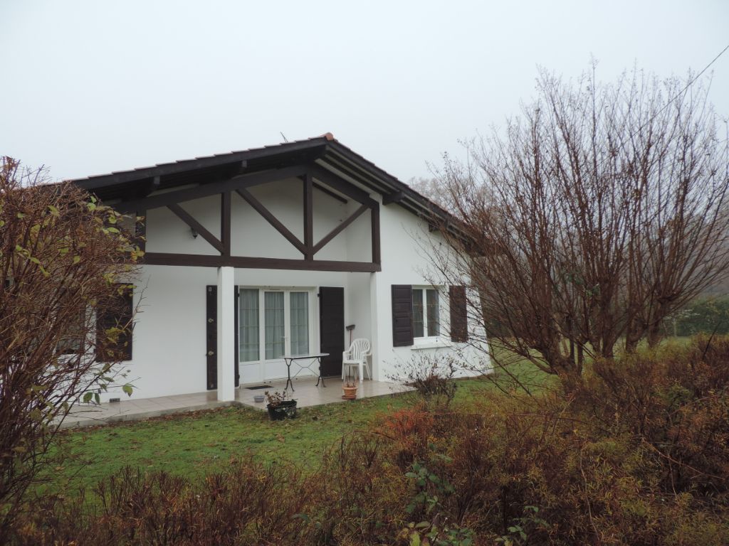 Maison  proche Ygos  6 pièce(s) 115 m2