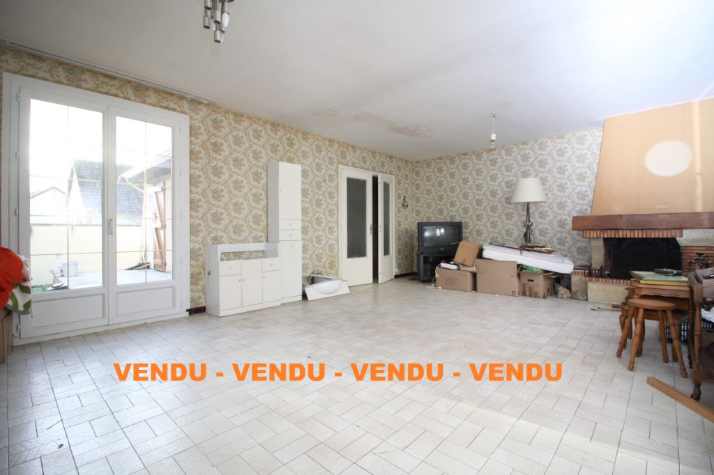 270800 euros 51500 Champfleury  maison 6 pièce(s) 142.60 m2