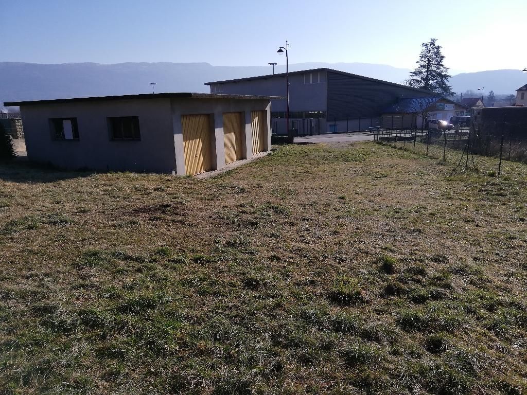 Terrain Culoz 675 m2