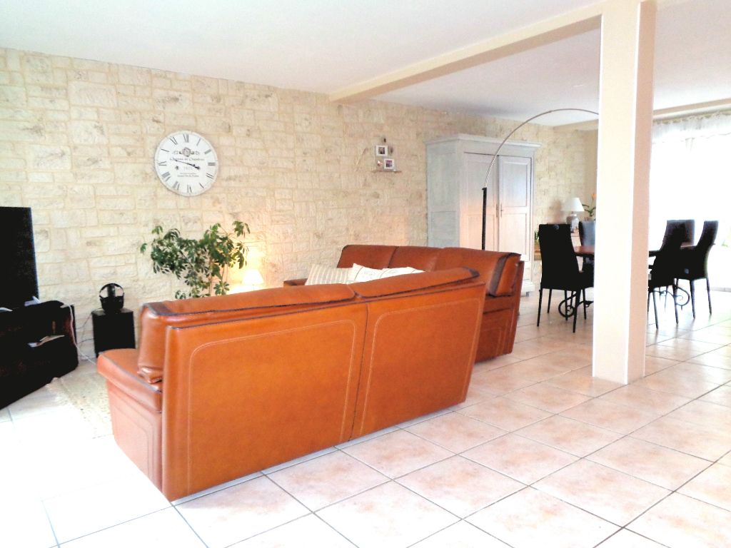 Vente Maison 6 pièces 127 m²