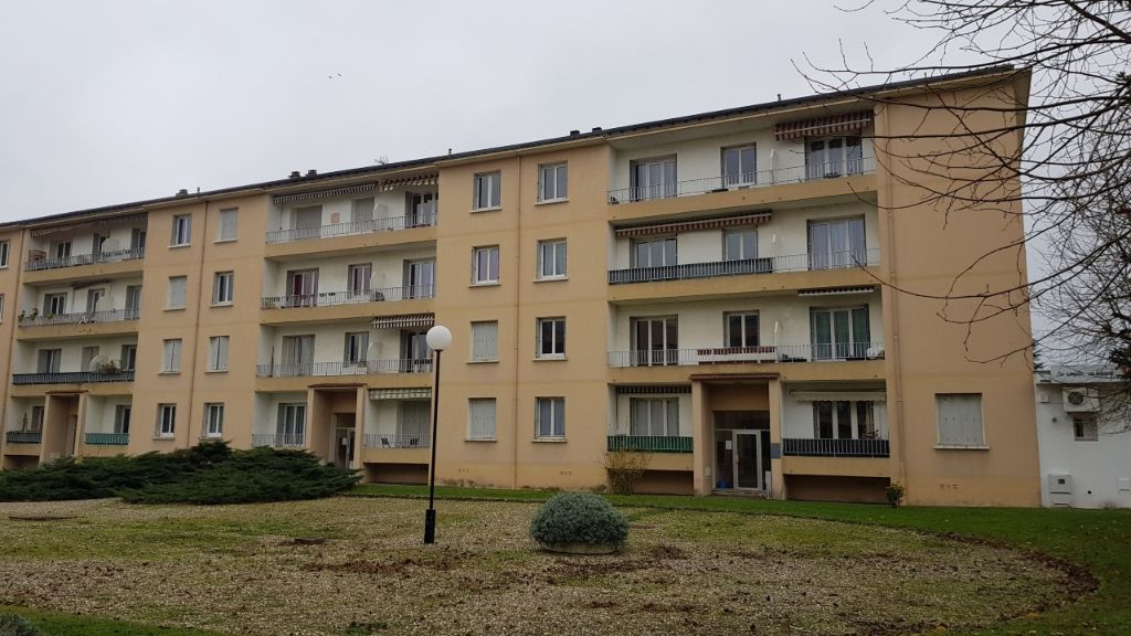 Appartement Saint Bonnet De Mure 3 pièce(s) 67 m2