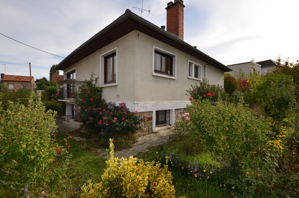 Maison Sainte Geneviève des bois 5 pièce(s) 85 m²