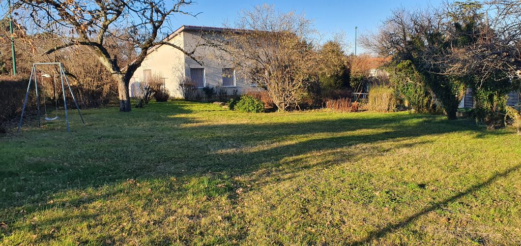Maison 4 pièces 90 m2 sur terrain 766m2