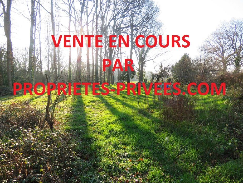 Terrain de loisir de 1558 m² avec puits, abris bois et chalet