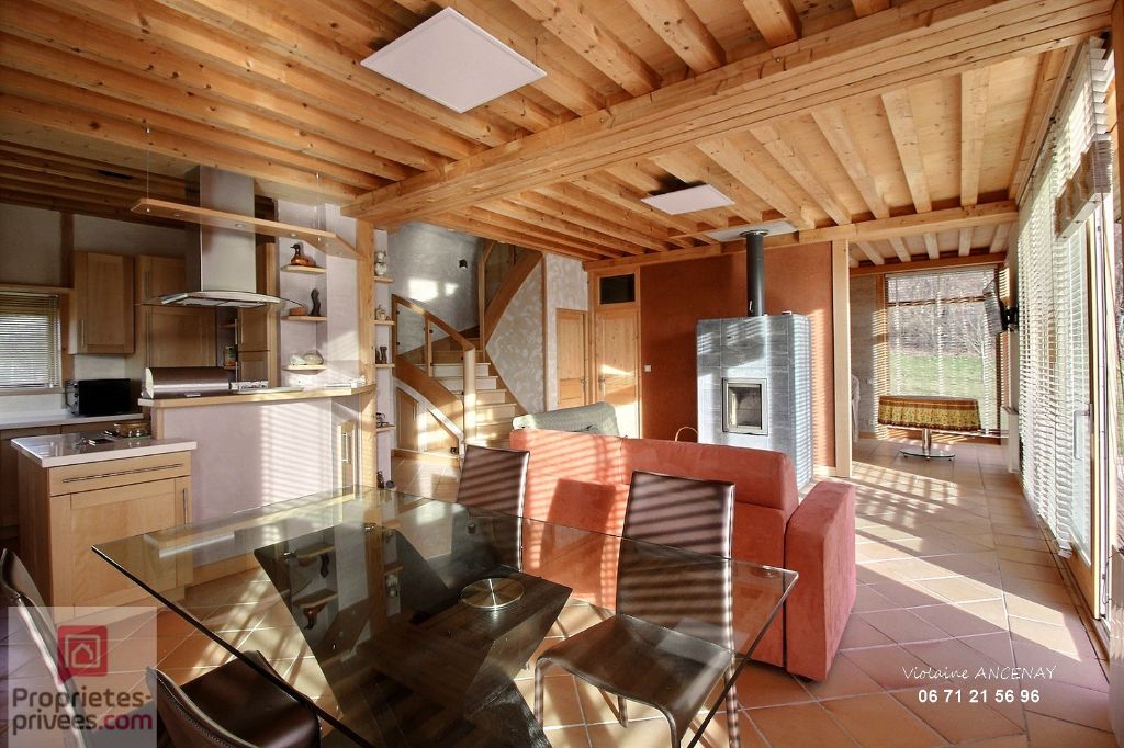Maison récente  proche La  Rochette 4 pièce(s) 106 m2