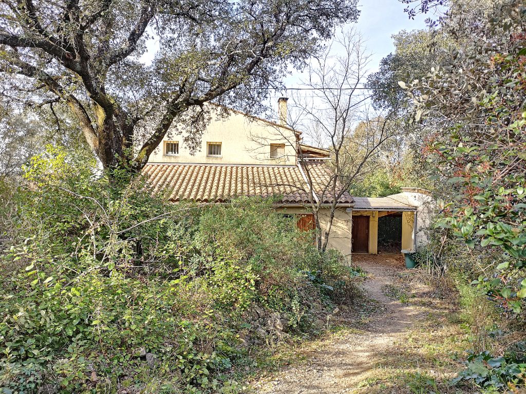 Maison 3 chambres à Sardan 105 m2