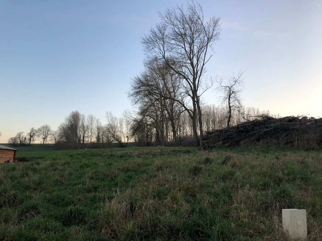 à 10 mn de Magny-en-vexin Terrain  de 1103 m2