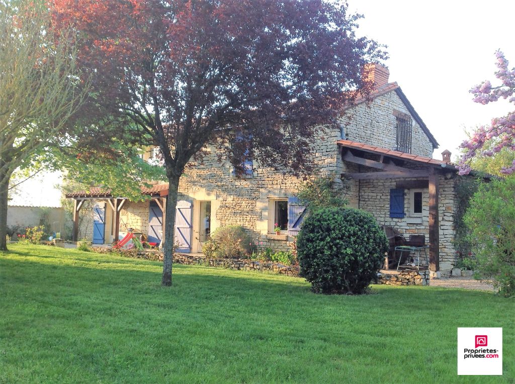 Maison ancienne Sud Chinon 4 pièce(s) 126 m² et Jardin