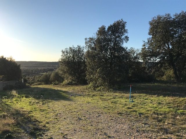 UZES Terrain Sanilhac-Sagries 846 m2 constructible viabilisé