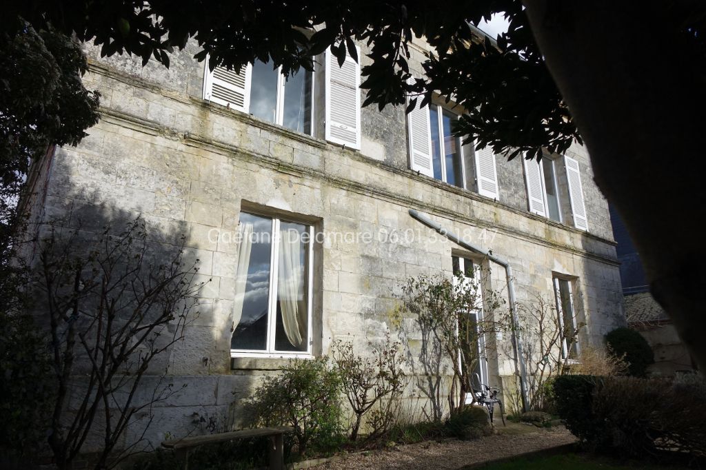 Maison Conteville 7 pièce(s) 145 m2