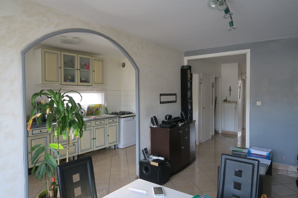Appartement Saint Chamond 3 pièce(s) 66.5 m2 avec balcon et place de parking
