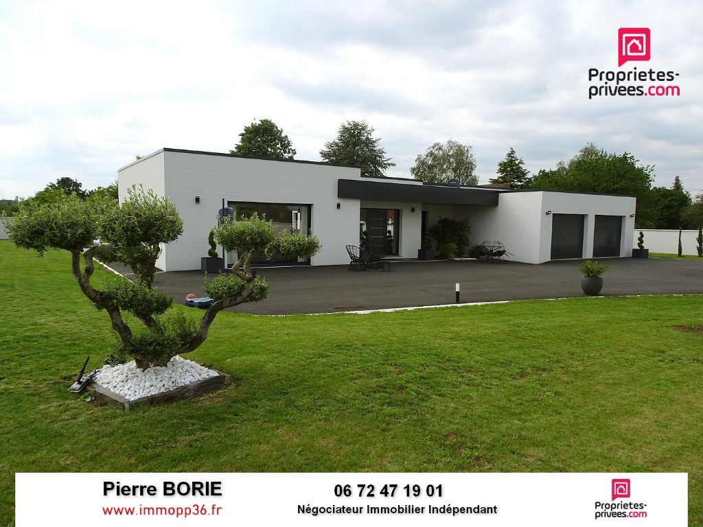 Exclu rare au Poinçonnet : Superbe grande maison de plain-pied, RT 2012, 5 chambres, au calme avec piscine