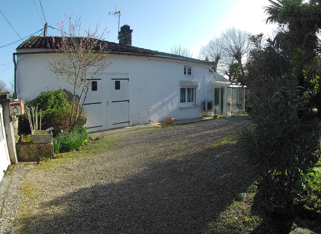 Secteur Saint Même les Carrières Maison 7 pièce(s) 116 m2