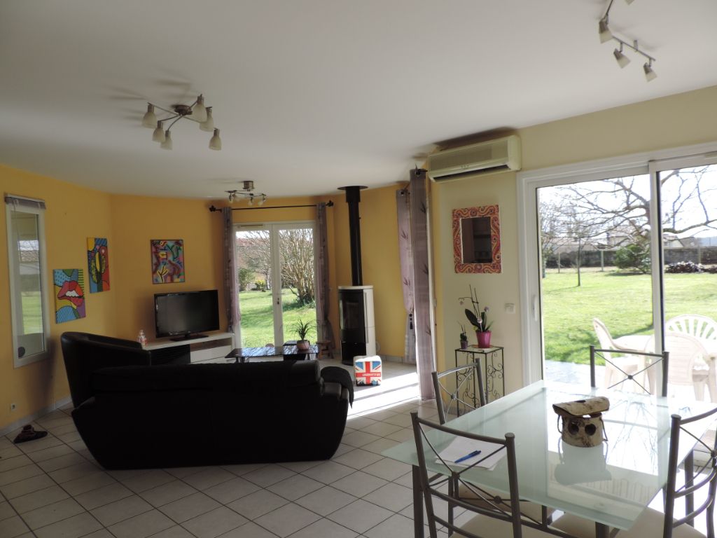 Maison Saint Yaguen 3 pièce(s) 87 m2