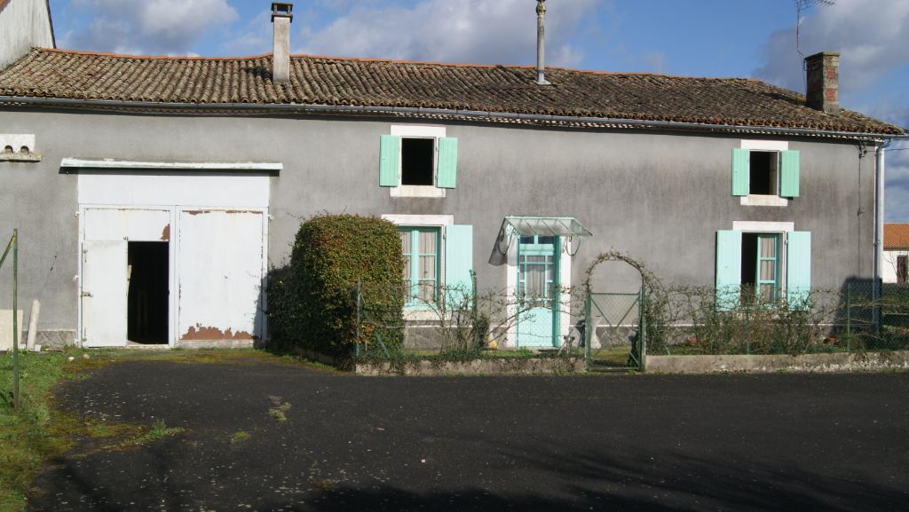 PRAHECQ MAISON A RÉNOVER  120 m2