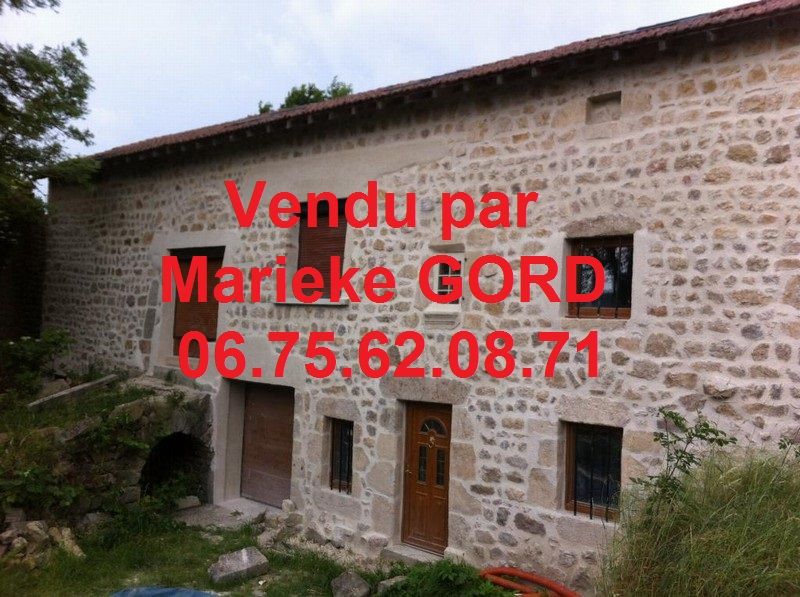 Corps de ferme Usson En Forez 8 pièce(s) 260 m2