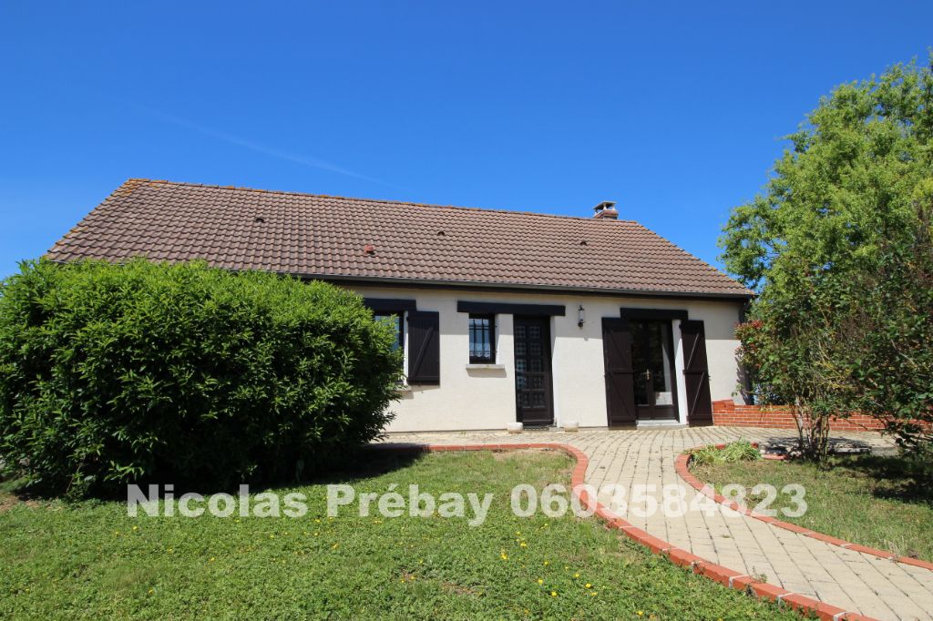 Maison plain pied, 4 pièces avec 3 chambres sur sous-sol avec jardin clos