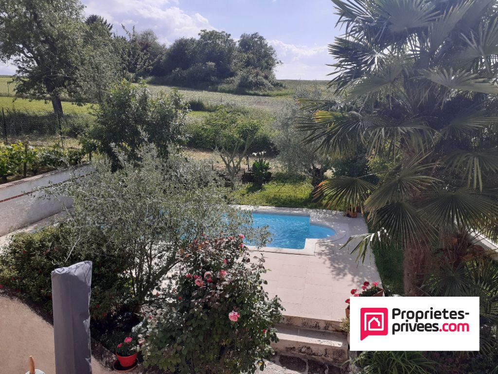 Maison Civray Sur Esves 6 pièce(s) 118 m2