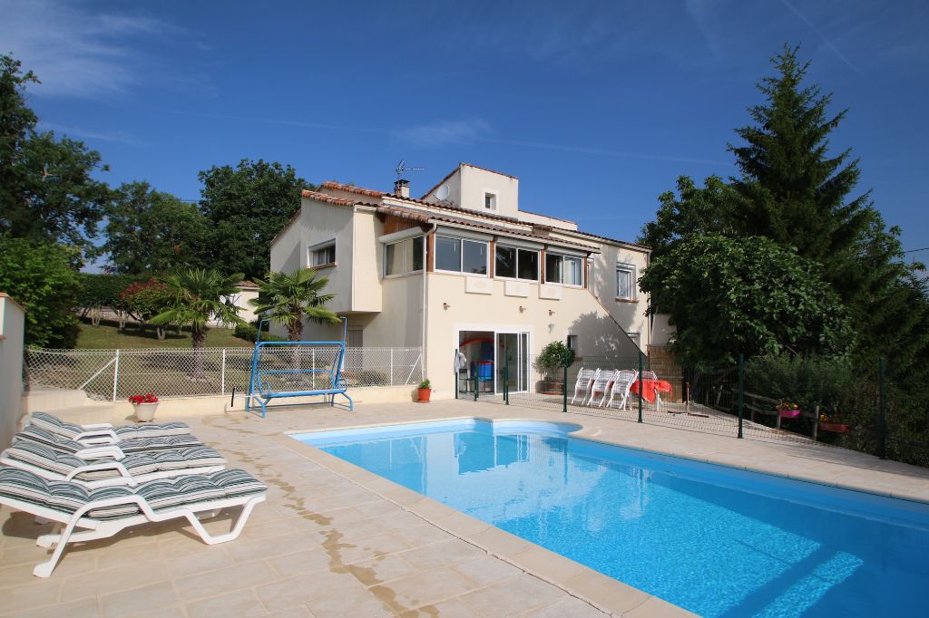 Maison Cahors 7 pièces 4 chambres avec vue dominante