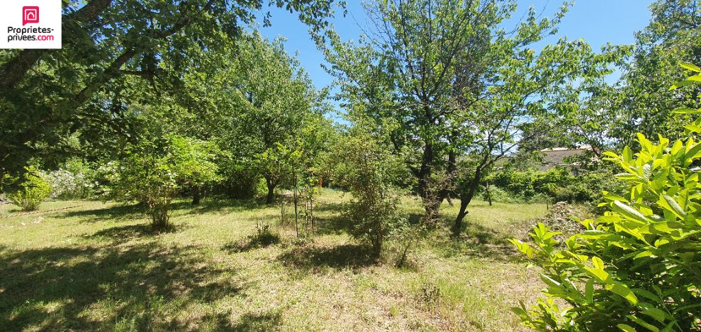 Terrain à bâtir de 1100 m2